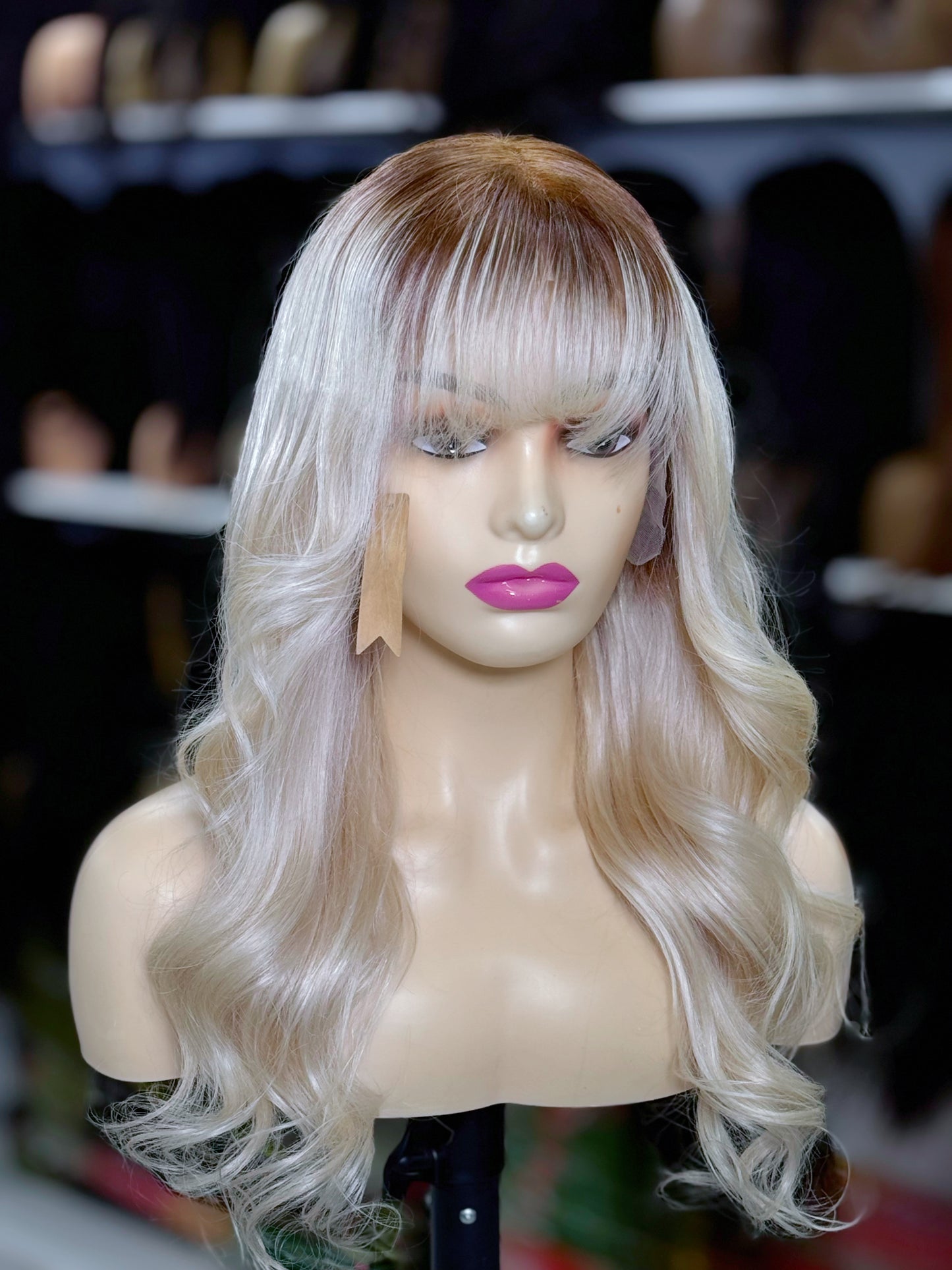 0003 White blonde wig 22”